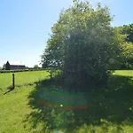 בקתה Comfortable In Ovifat Near Lift *