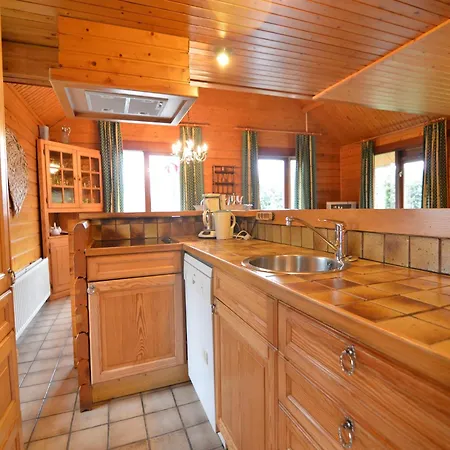 Chalet Comfortable In Ovifat Near Lift Waimes