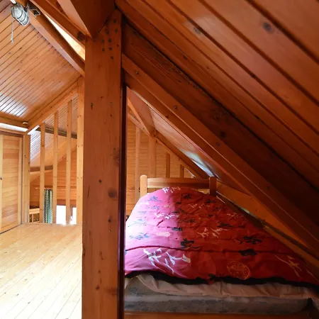 Chalet Comfortable In Ovifat Near Lift *