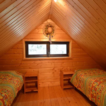 Comfortable In Ovifat Near Lift Waimes
