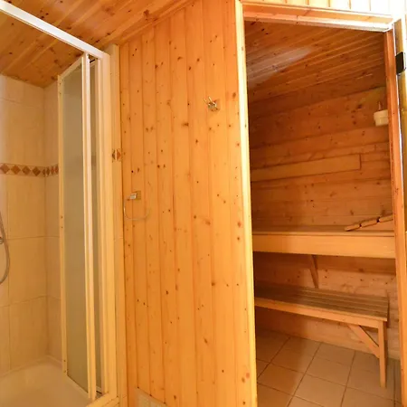 Comfortable In Ovifat Near Lift Waimes
