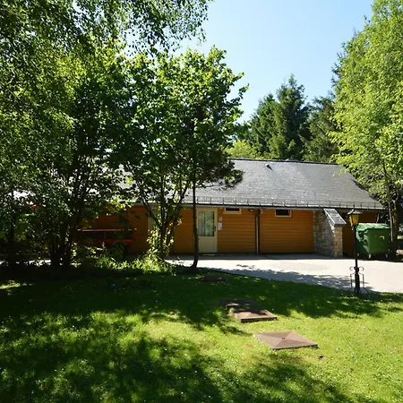 Comfortable In Ovifat Near Lift בקתה