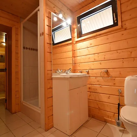 Chalet Comfortable In Ovifat Near Lift Waimes